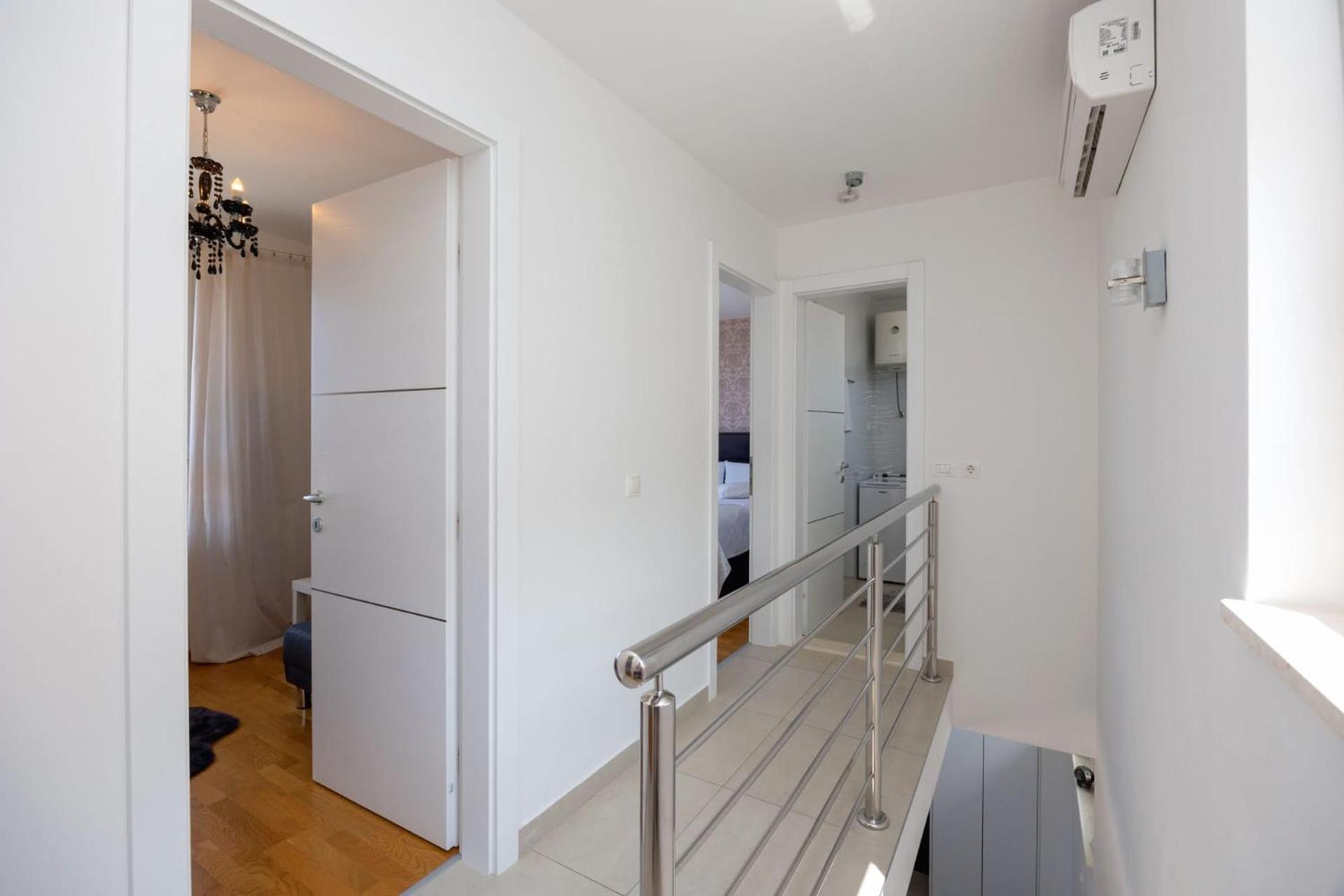 Adriatic Pearl Apartment *
