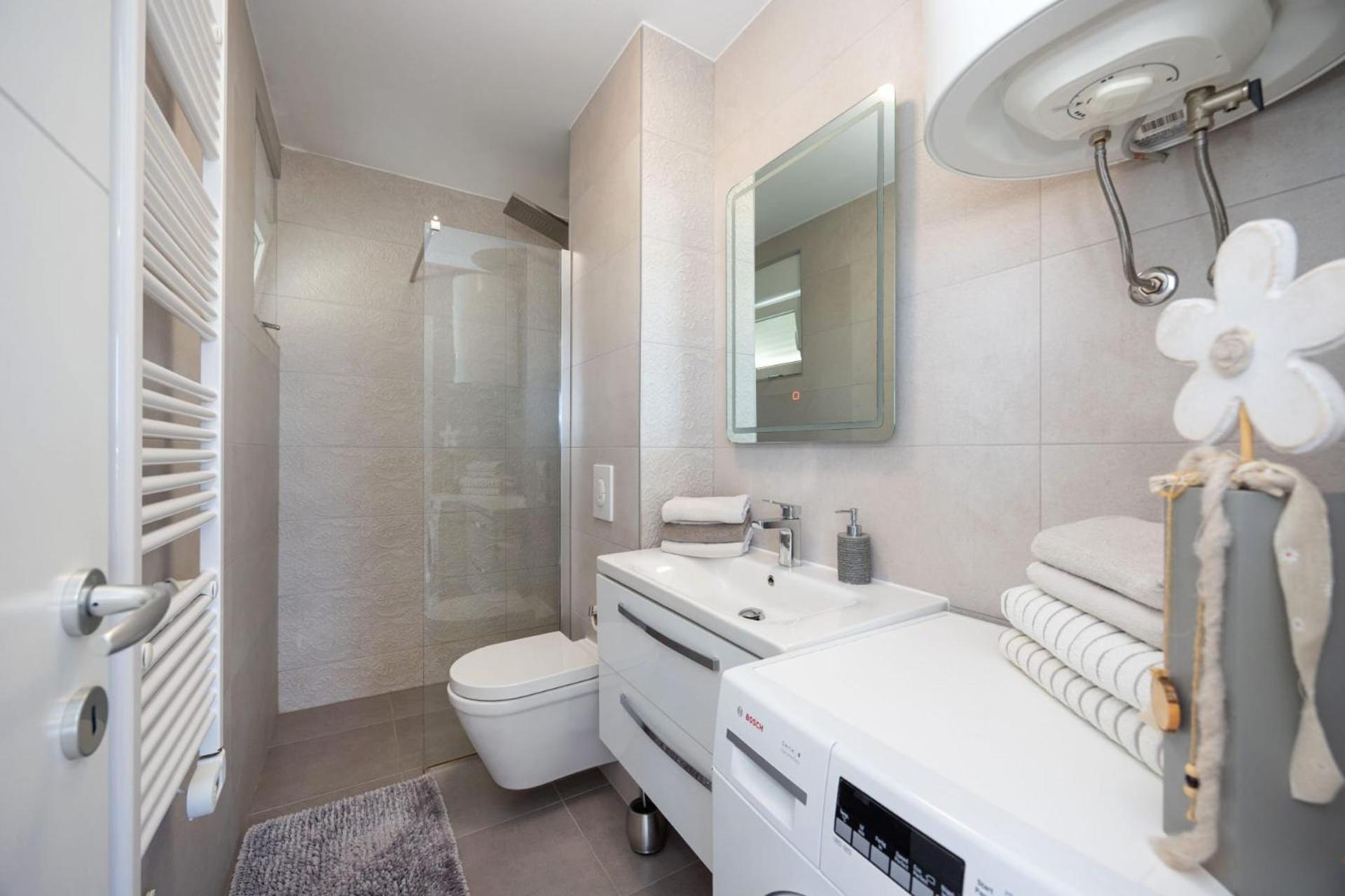 Adriatic Pearl Apartment *